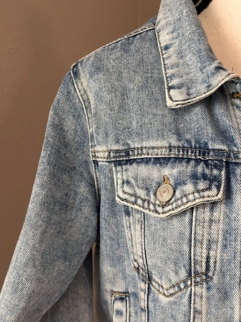 Free People Light Wash Blue Denim Jacket - Picture 5 of 7